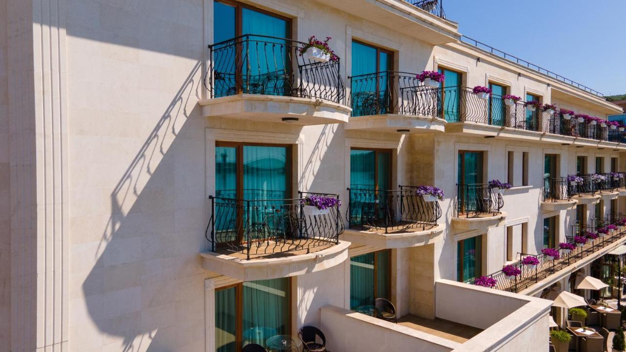 Hotel Mistral Balchik Exterior photo