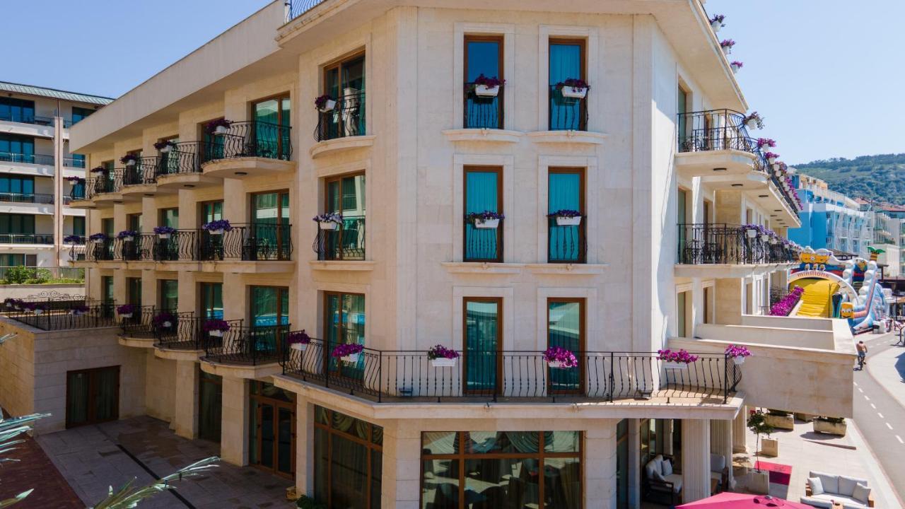 Hotel Mistral Balchik Exterior photo